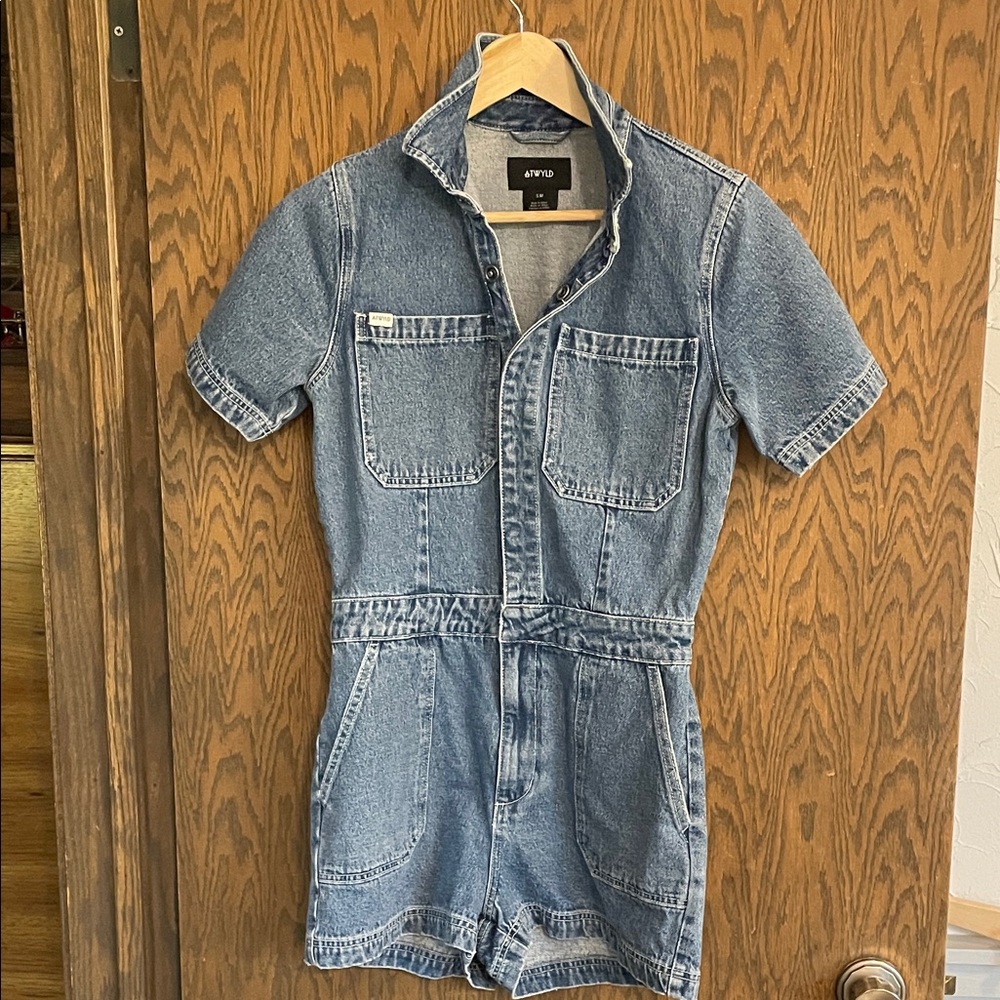 Atwyld Women's Blue Denim Short Jumpsuit‎
